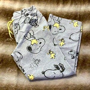 Peanuts snoopy pants